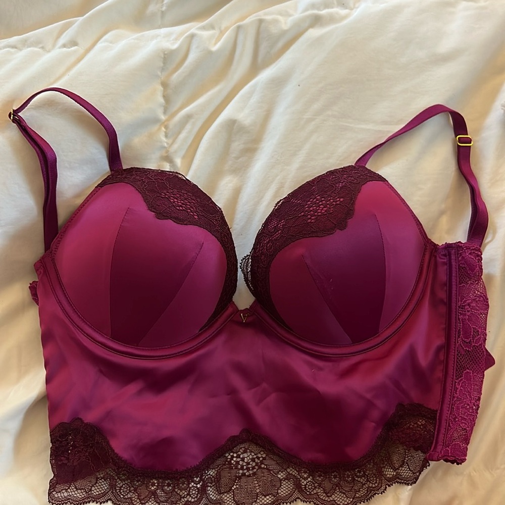 COPY - VS Bombshell Add 2 Cups Bra (34B)